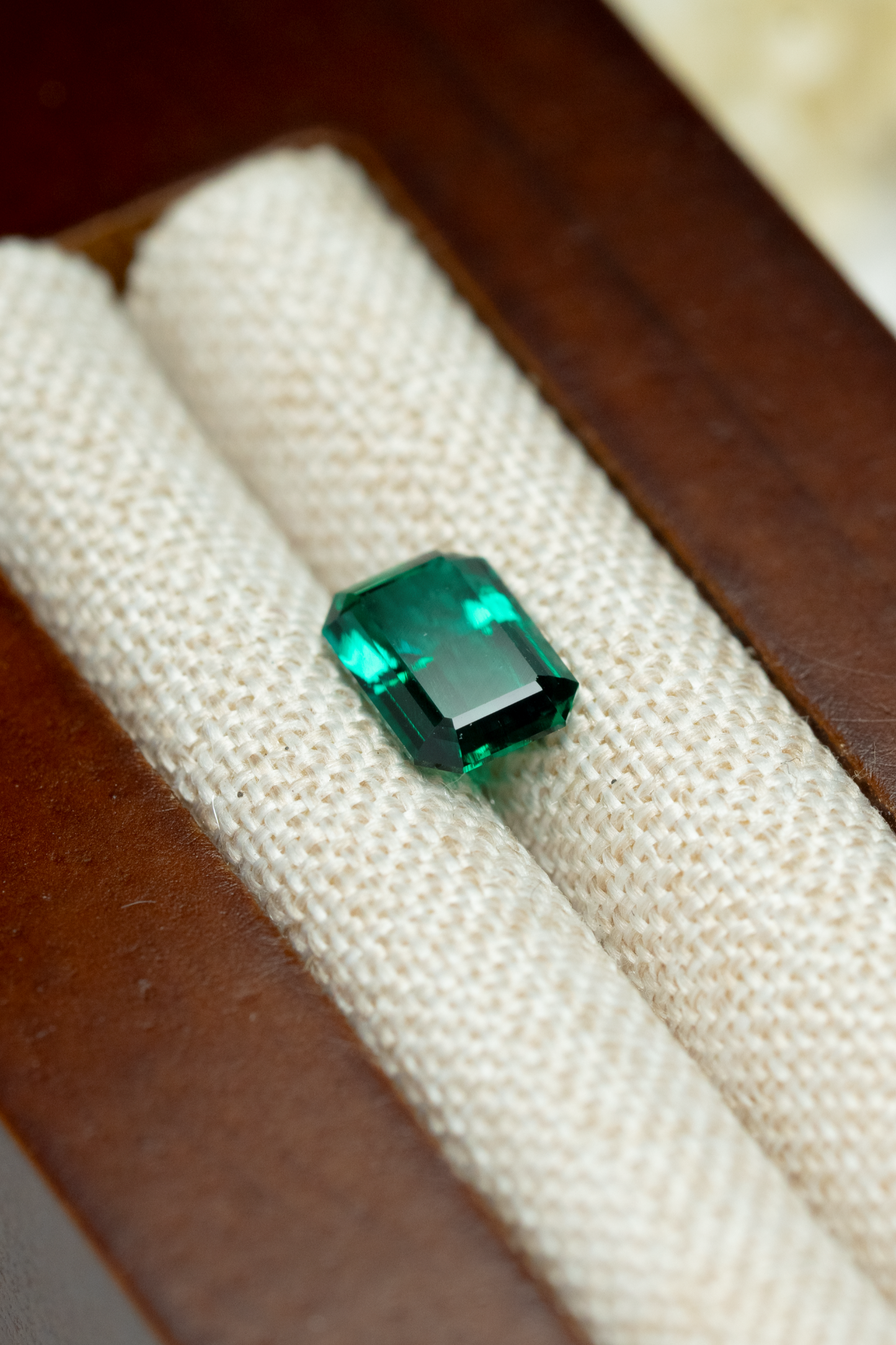 1.0ct - 2.0ct Lab Emerald
