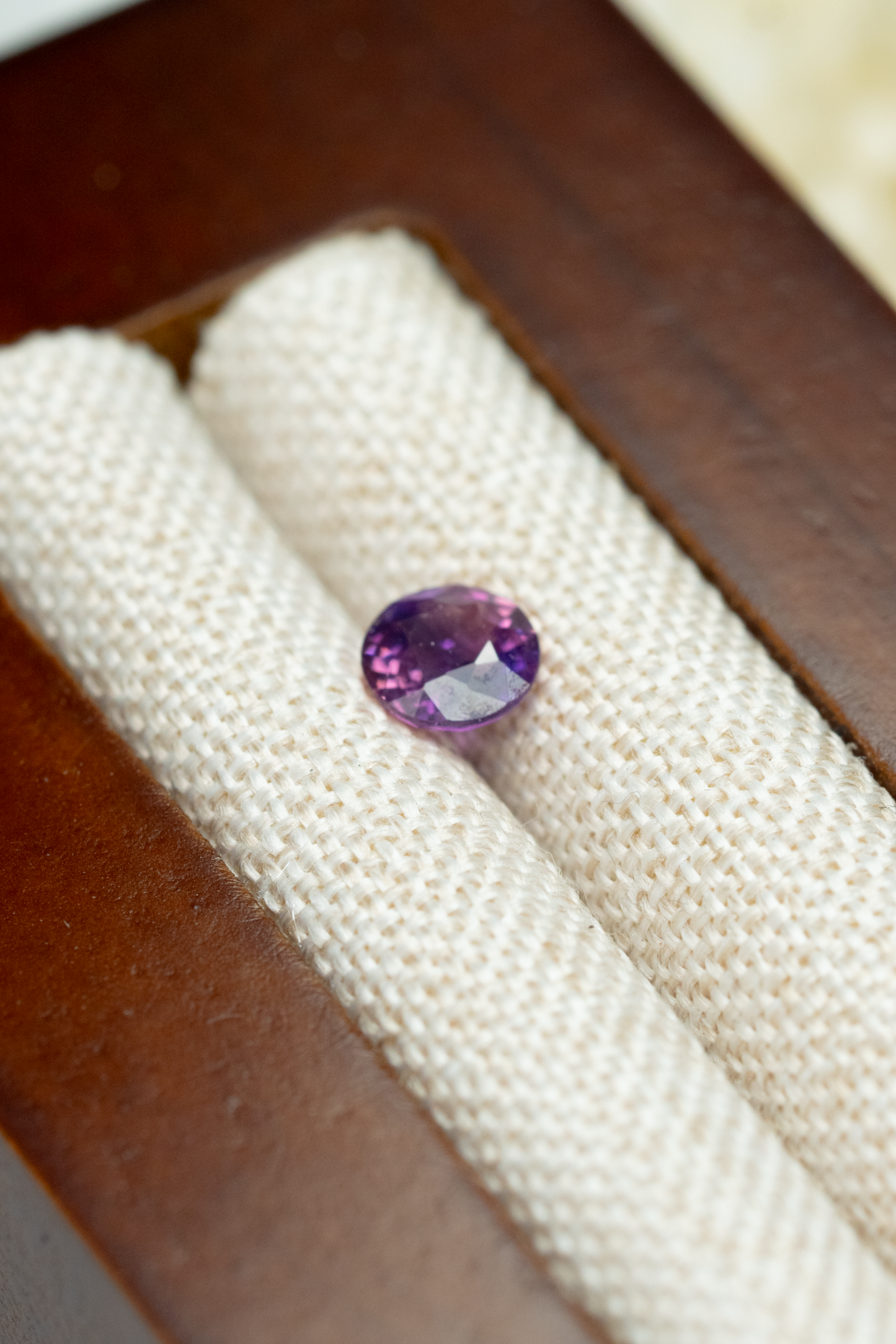 0.46ct Bi-colour Purplish Pink Sapphire