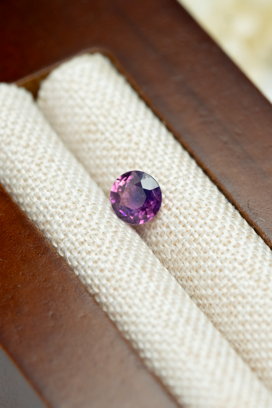 0.46ct Bi-colour Purplish Pink Sapphire
