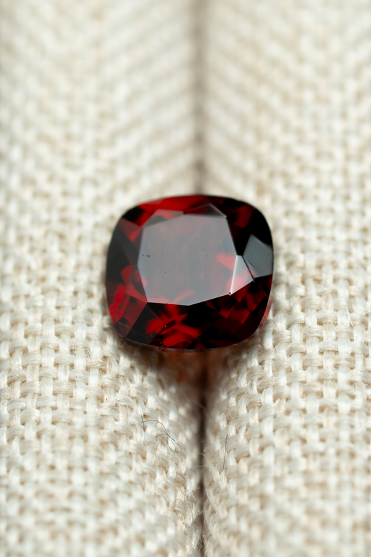 1.15ct Cushion Garnet (Black and Red)