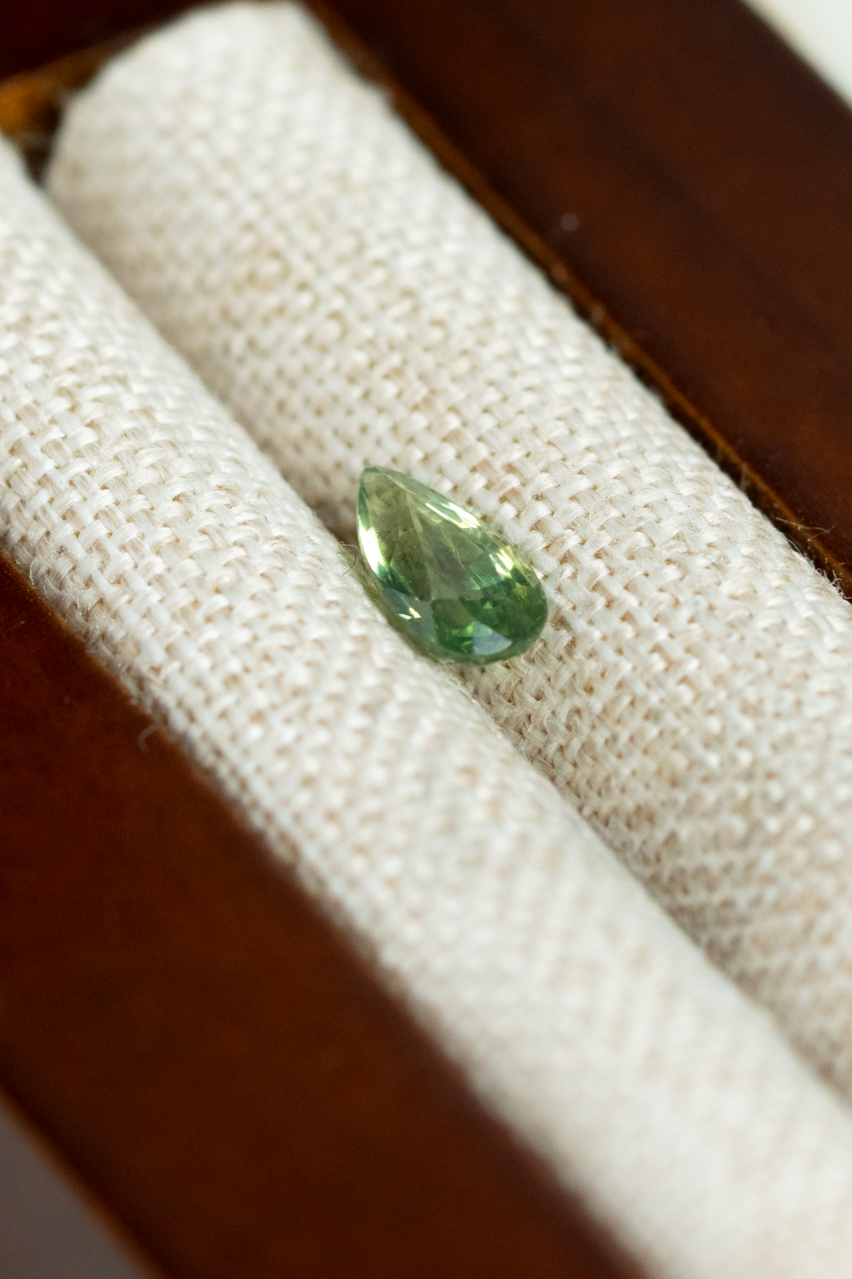 0.5ct Pear Green Sapphire