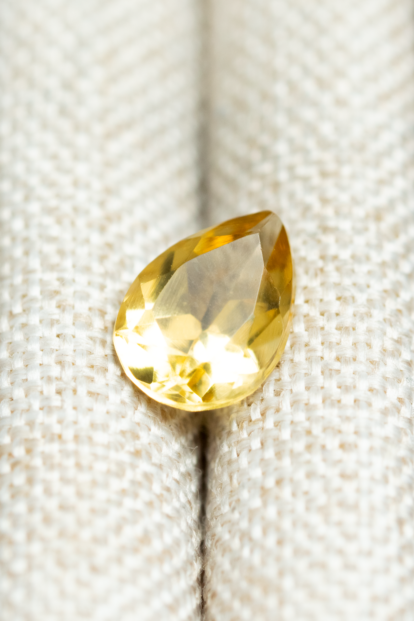 0.20ct Pear Yellow Citrine