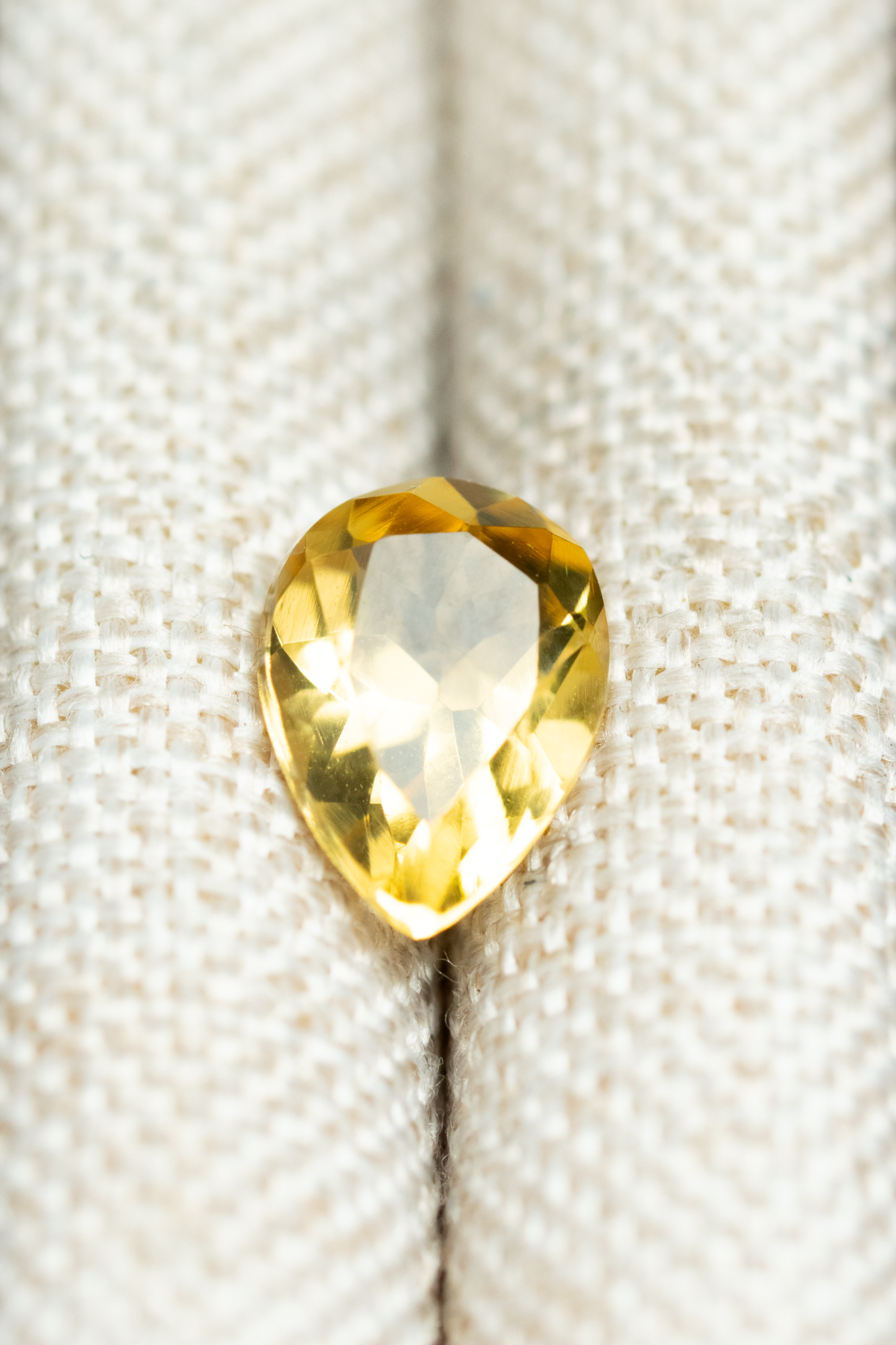 0.20ct Pear Yellow Citrine